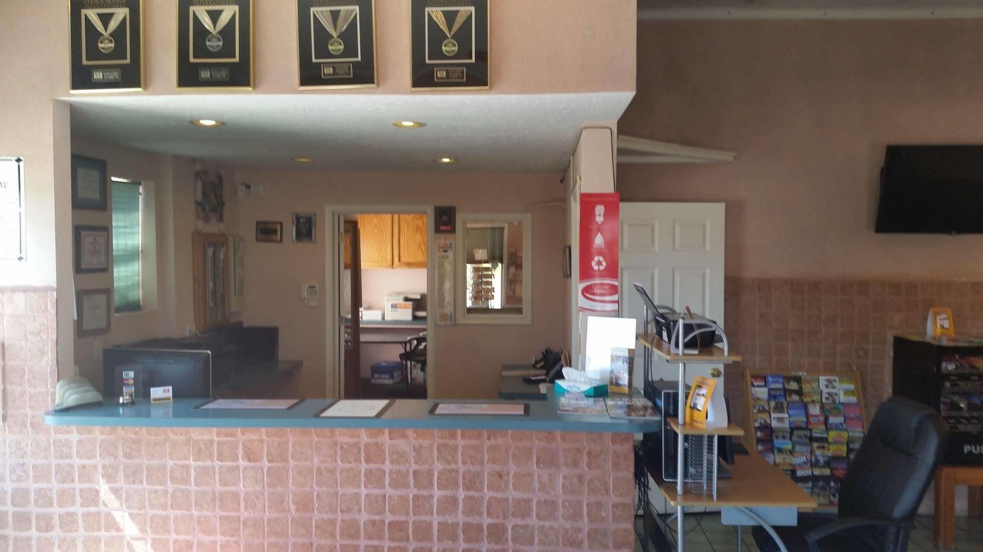 Econolodge Inn & Suites Socorro Eksteriør bilde